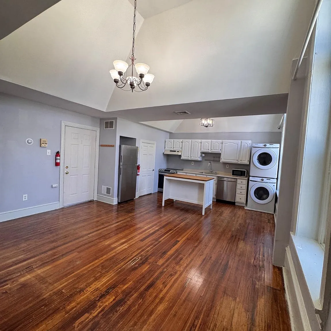 1 bed, 1.0 bath, 800 sqft, $1,695 — Photo 4