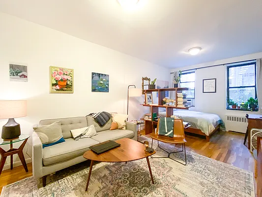 Rented by Compass | media 16