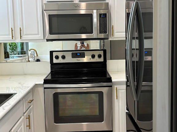 2nd image of 143 Monterey Bay Dr #143