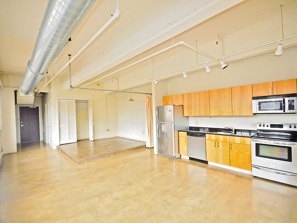 1st image of 412 S 13th St #D08