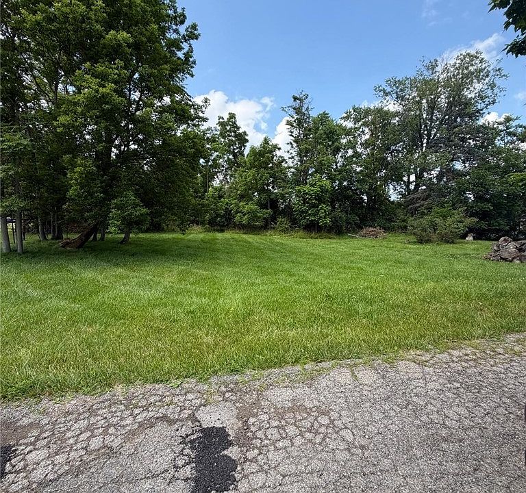 1st image of 1210 Francis Pl