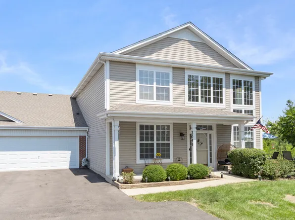 204 Belle Vue Ct #B, Sugar Grove, IL 60554