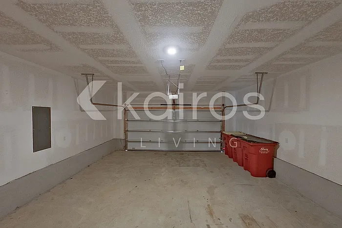 4820 Malay Cir — Photo 28