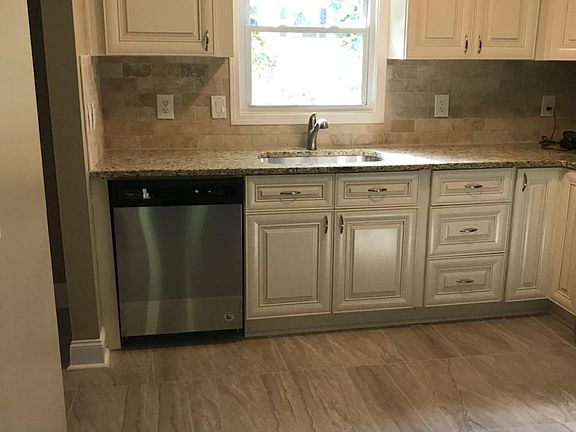 2nd image of 1048 Falling Water Dr SE #1048
