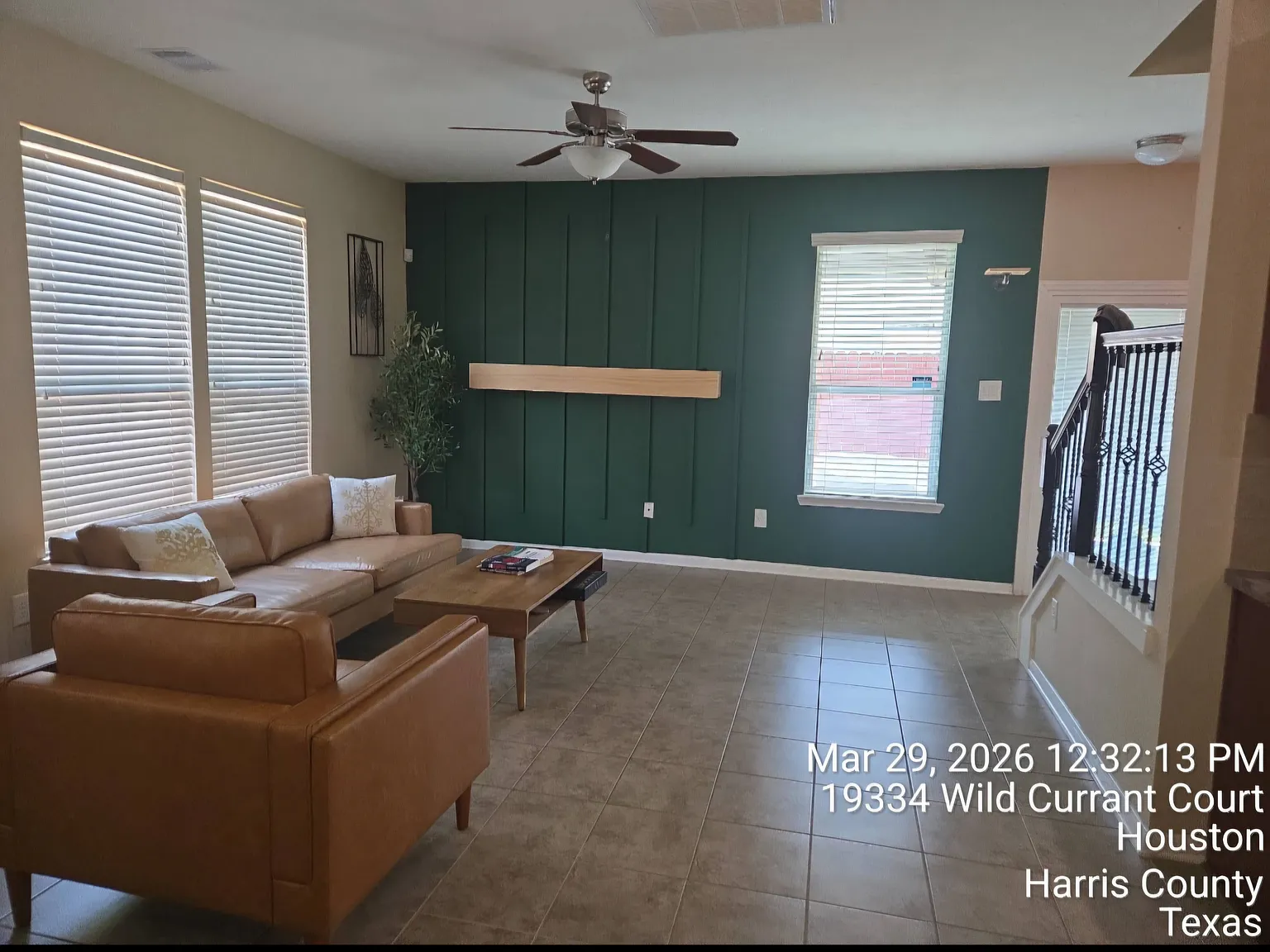 3 bed, 2.5 bath, 1951 sqft, $850 — Photo 3
