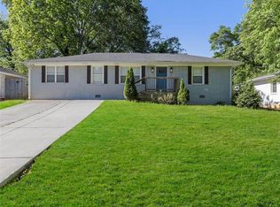 3151 Robin Rd, Decatur, GA 30032