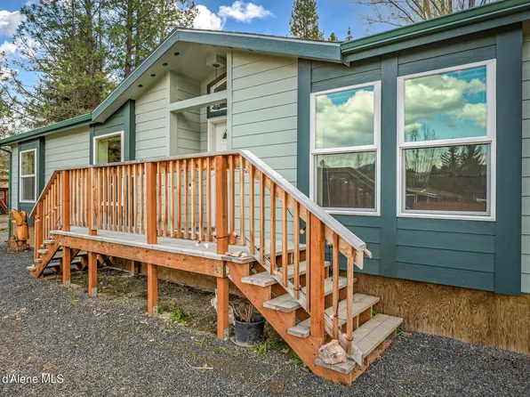 2009 Elm Dr, Saint Maries, ID 83861