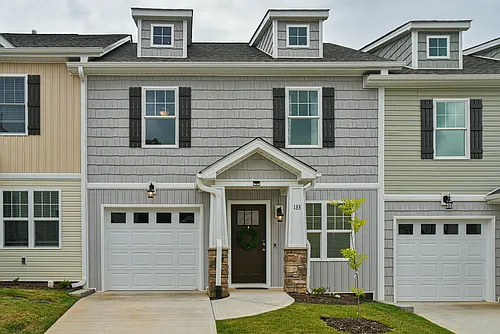 133 Monmouth Way Photo 1