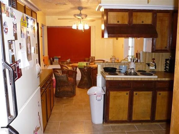 Kitchen, breakfast nook