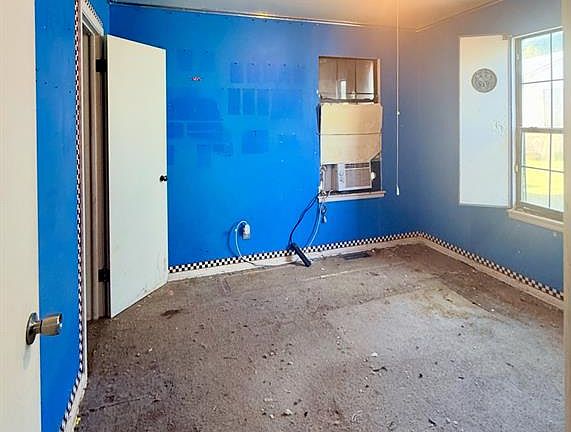 5th image of 3012 NW 32nd St