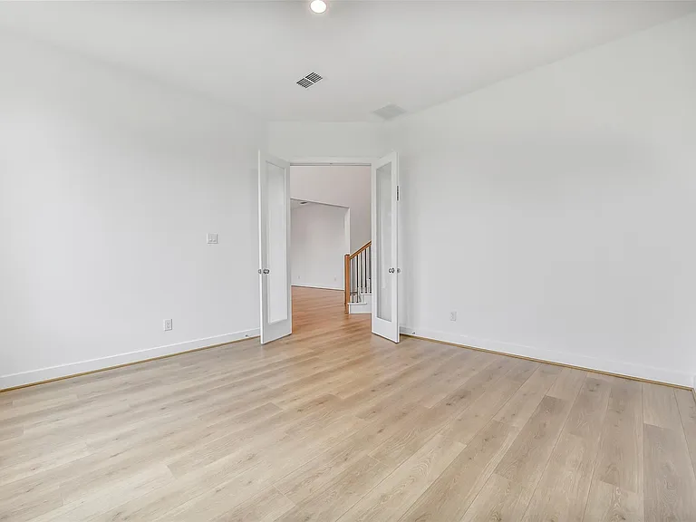 1673 Birch Lake Bnd — Photo 18