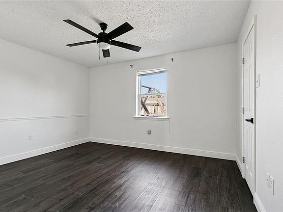5th image of 5065 Oak Bayou Ave