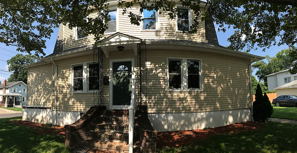 Charming Single Family Home in Haddon Township — Photo 1