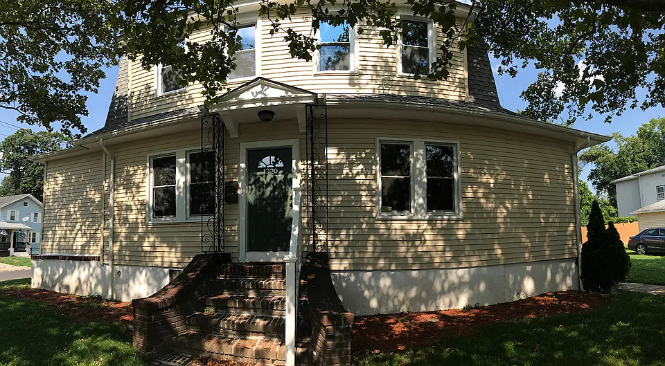 1220 Grant Ave #2