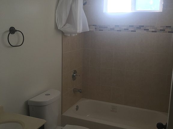 3rd image of 9521 E Zamora Ave