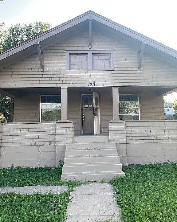 1st image of 1211 4th Ave