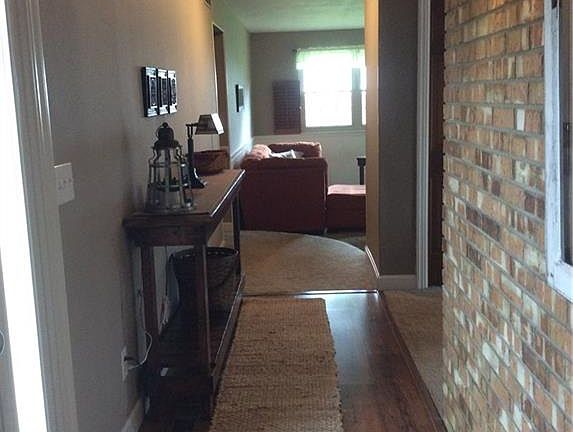 3rd image of 6750 Roberta Dr