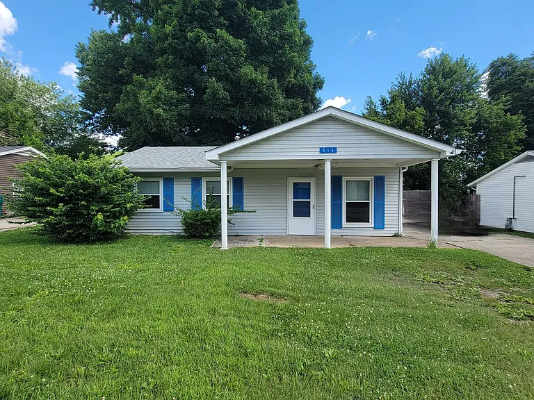 516 Hillview Blvd — Photo 1