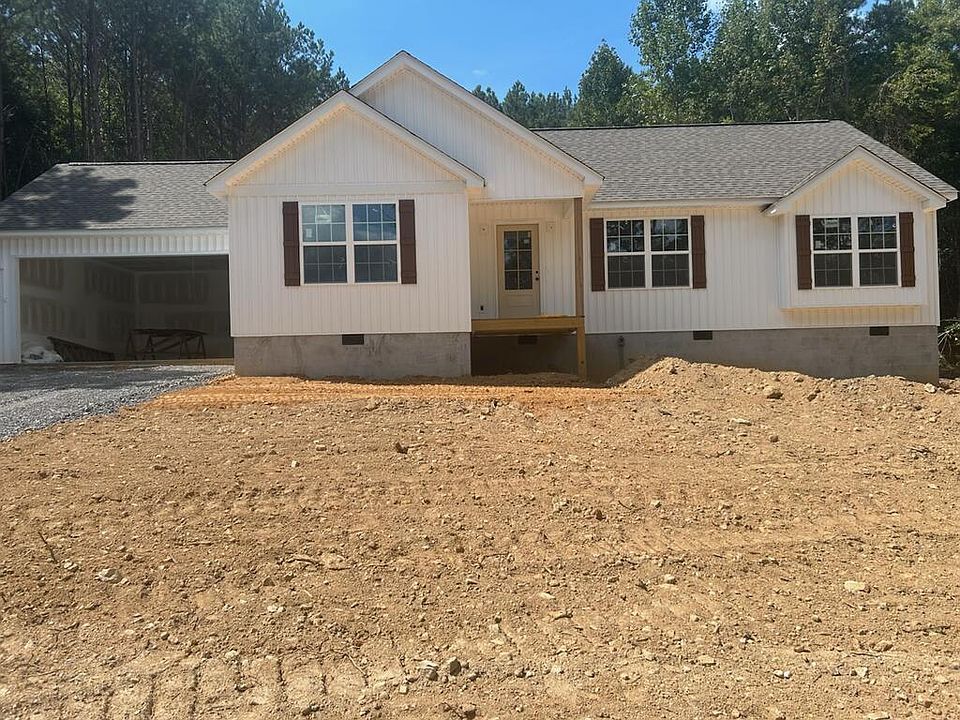 1st image of 825 Bridges Rd
