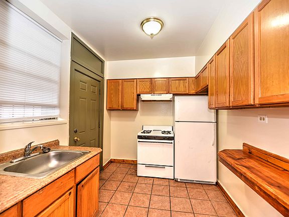 4th image of 6409 S Kedzie Ave APT 3W