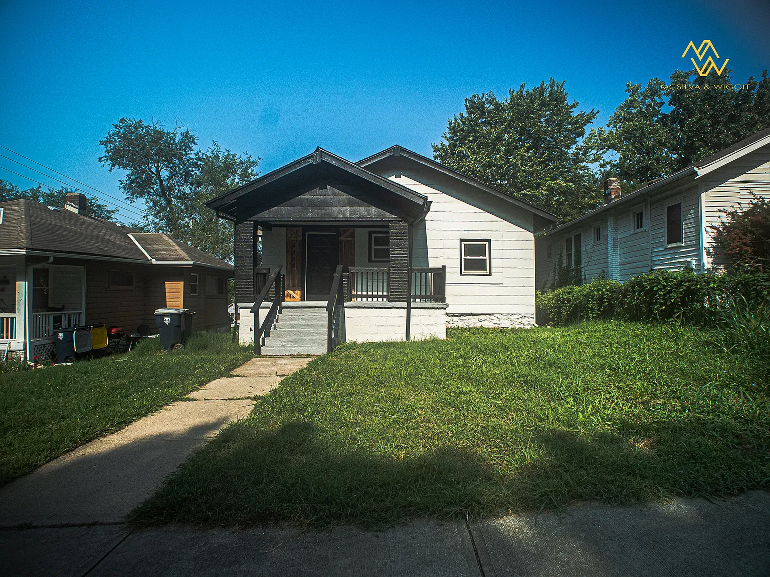 3 bed, 792 sqft, $1,575 — Photo 1