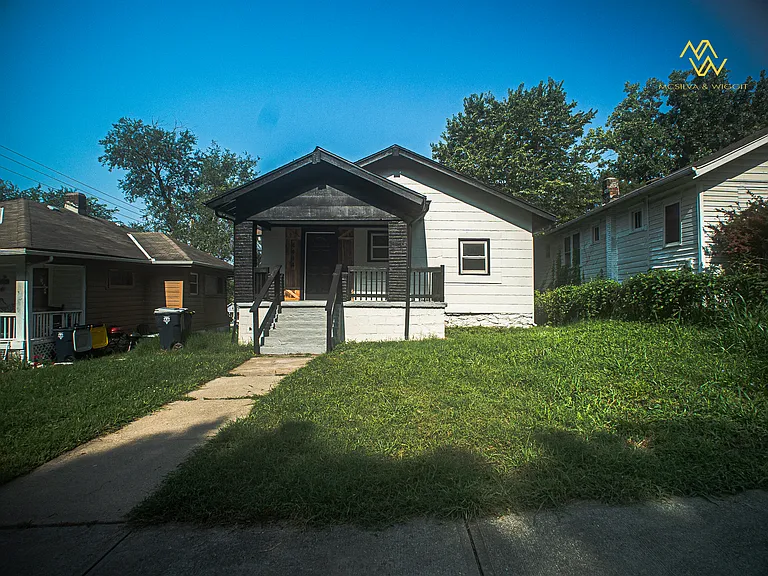 4444 Agnes Ave — Photo 1