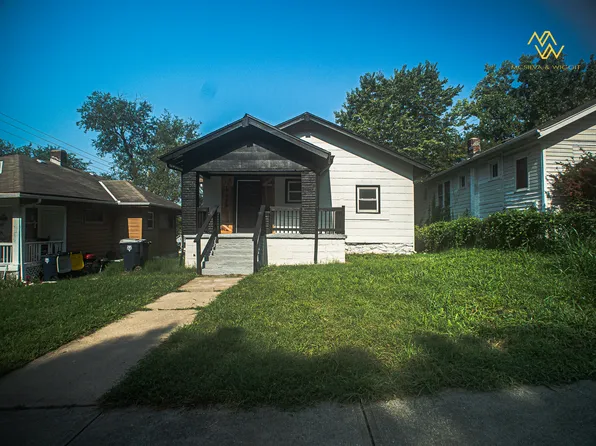 4444 Agnes Ave, Kansas City, MO 64130