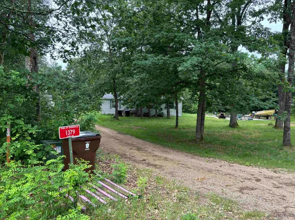 1379 Fern Ave, Wisconsin Dells, WI 53965