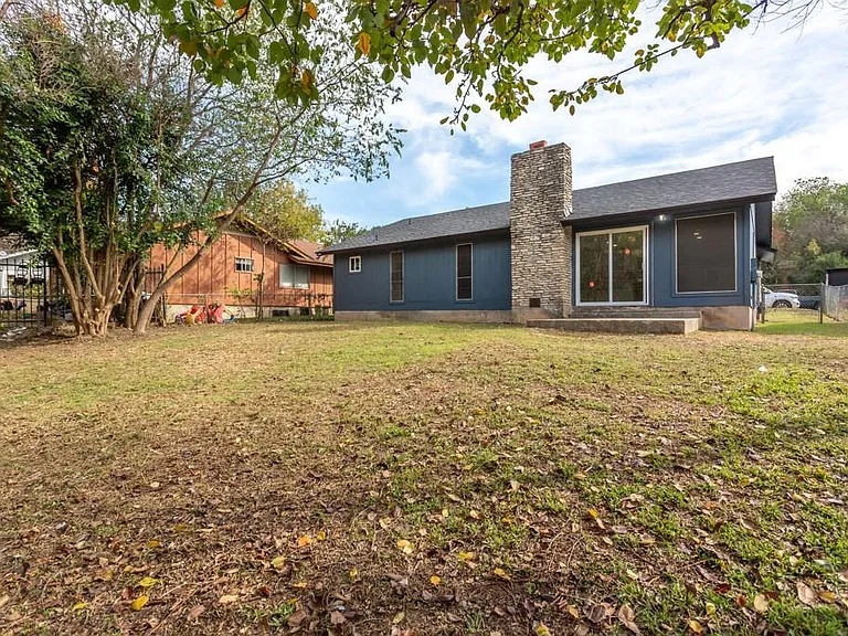 9604 Crown Ridge Dr — Photo 24