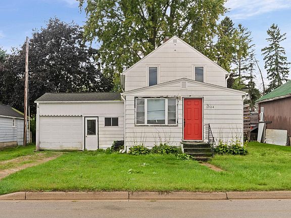 4th image of 1004 E Main St