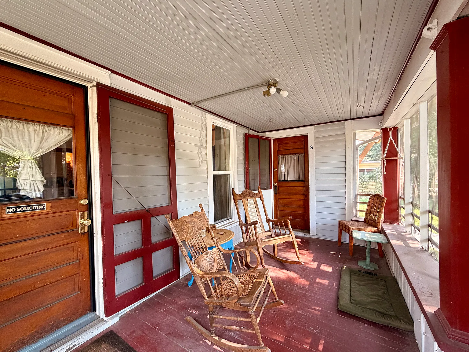 1 bed, 700 sqft, $1,660 — Photo 2