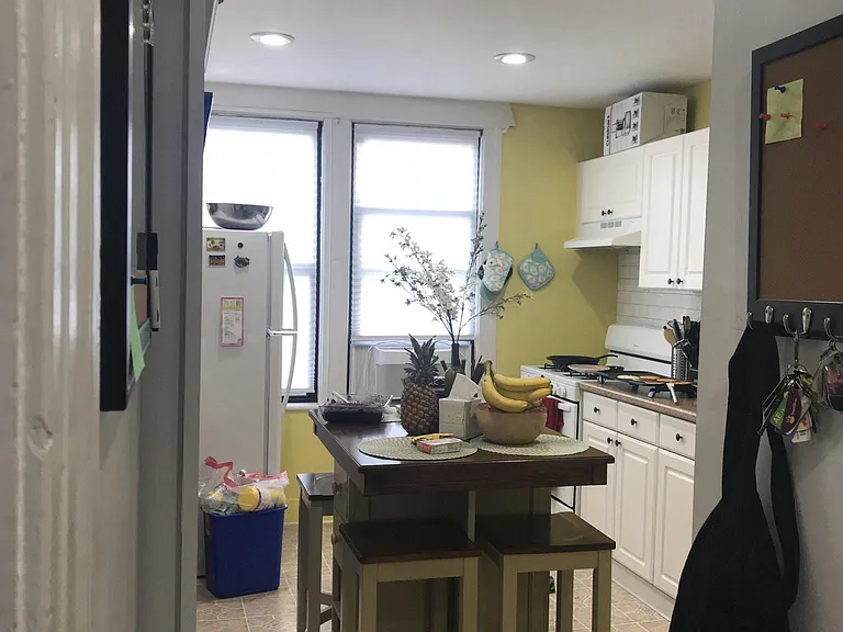 206 Bartholdi Ave #2 — Photo 4