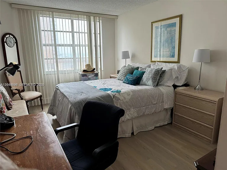 1950 S Ocean Dr #4D — Photo 11