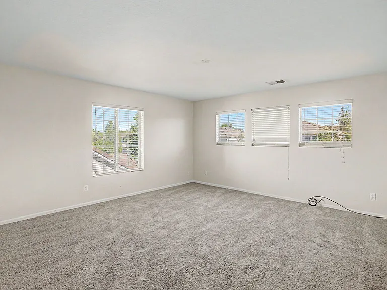 21390 E 48th Pl — Photo 27
