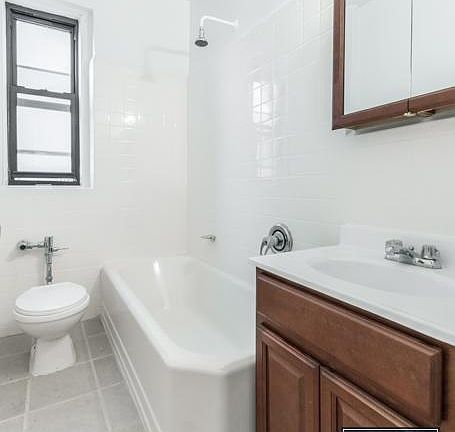 5th image of 30 Park Ter E APT 4G