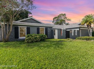 686 Brisbane St NE, Palm Bay, FL 32907