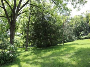 49 Queen St, Whitehall, NY 12887