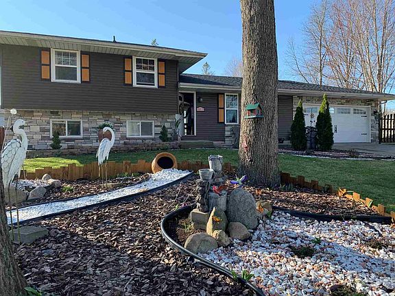 3rd image of 58319 Ironwood Dr