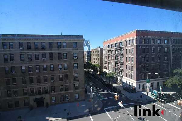 Rented by Link NY Realty | media 34