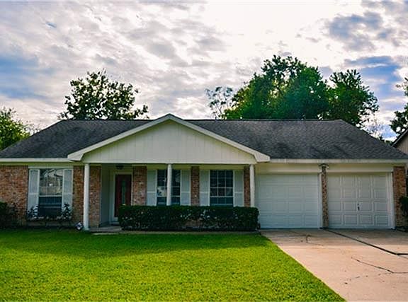 3rd image of 11411 Plumbrook Dr