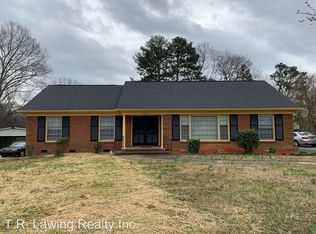 9130 Sandburg Ave, Charlotte, NC 28213