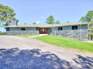 2010 Vista Ridge Rd, Rapid City, SD 57701