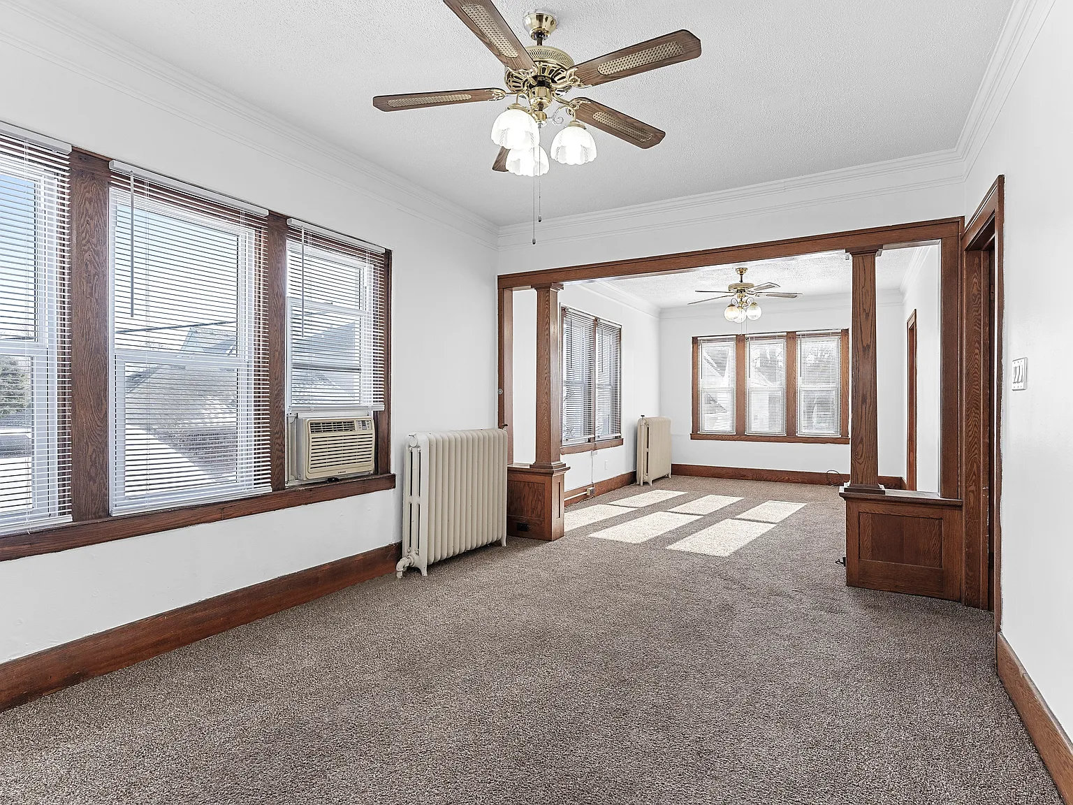 2 bed, 1000 sqft, $1,200 — Photo 4