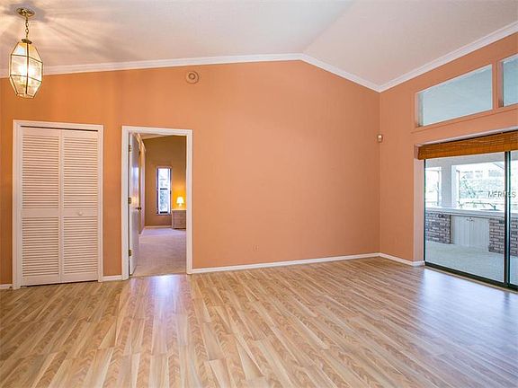 5th image of 4943 Silkwood Dr