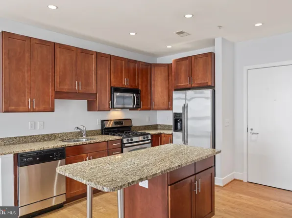 1800 Wilson Blvd #305, Arlington, VA 22209