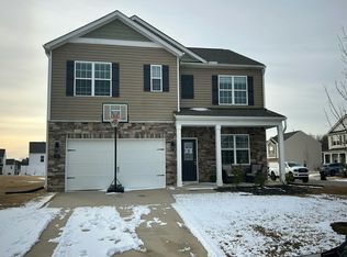 199 Pecan Grove Ln, Fuquay Varina, NC 27526