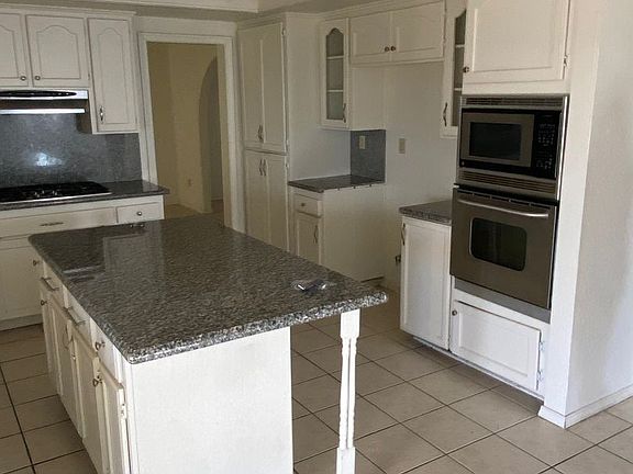 5th image of 13215 Candleberry Ln