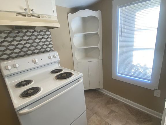 4th image of 6017 Marianna Holly Springs Ms #38635
