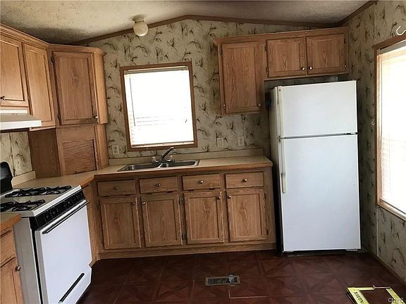 4th image of 18144 Jefferson Courts Cir Lot 29
