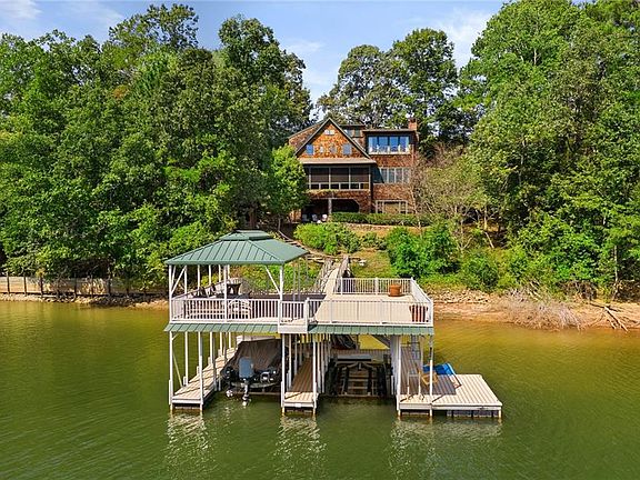 5th image of 792 Tom Cobb Dr